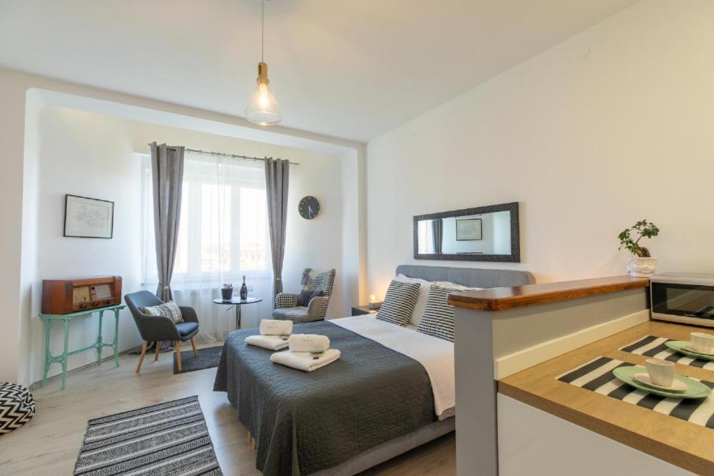 Polai Boutique Apartments With Free Parking Exteriör bild