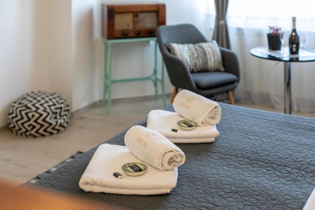 Polai Boutique Apartments With Free Parking Exteriör bild