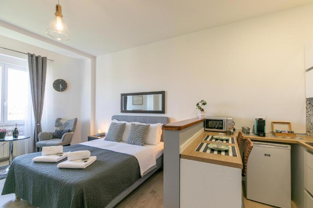 Polai Boutique Apartments With Free Parking Exteriör bild